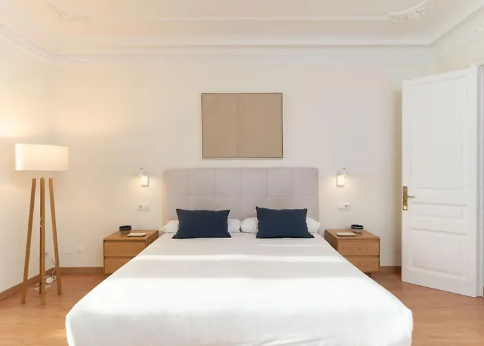 Sibsbcn-paseo De Gracia Luxury Exclusive Gaudi